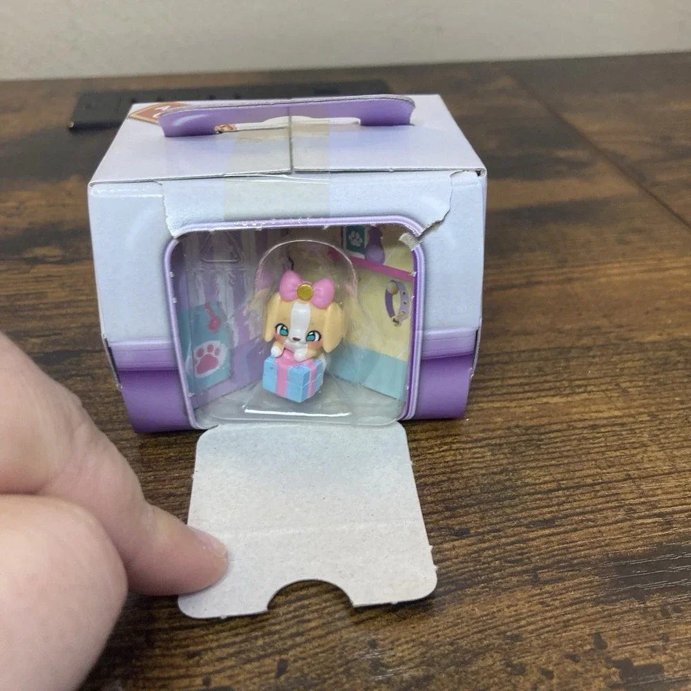 LLP Blind Box Adopt a Pet Toy LPS KO Partially Damaged Box